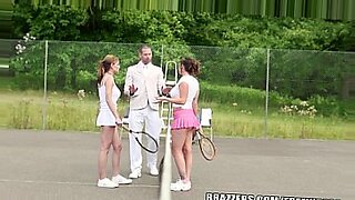 how-to-put-an-overgrip-on-a-tennis-racket