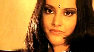hot bollywood milfs
