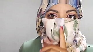 curly-matures-masturbation-and-squirt-retro