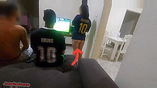 desvirgada por una pija grande