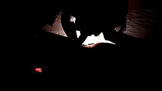 metro-last-light-striptease