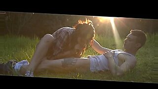 freeporn brunettes doble dildoing both holes