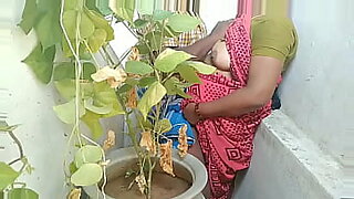 public bus bhabhi f