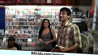 videos-de-negros-pijudos-desnudos
