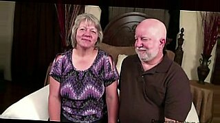 cuckold trip xhamster