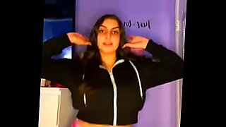 videos-la-esposa-de-goku-desnuda