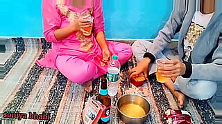 सेक्सी नई भाभी की चुदाई वी
