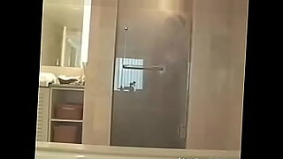 asian-geek-masturbating-on-cam