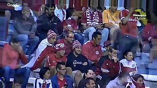 dedo no cu e na buceta