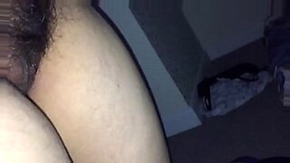 2 lesbian milf 1girl