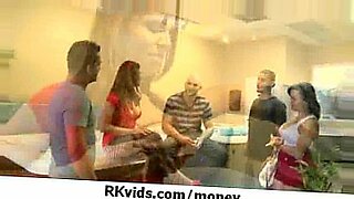 senores-tios-borrachos-follando-con-sus-hijastras