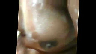 aged-housewife-gets-vaginal-creampie