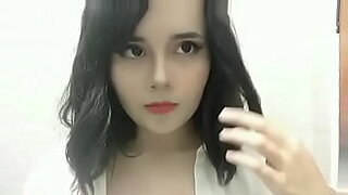 beautiful-amateur-masturbating