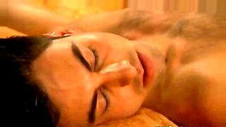 porno la viola dormida al lado del marido