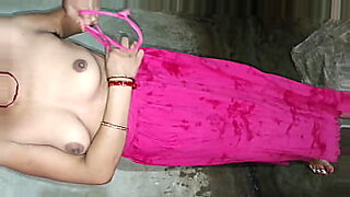 व से लडकों के नाम new