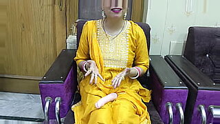 videos-de-chicas-desnudandose-cortos