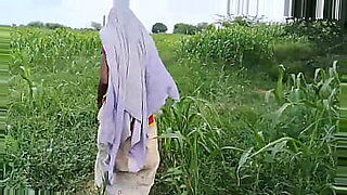 videos-de-maduras-follando-duro-en-orgias