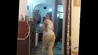 esposas-putas-infieles-mexicanas-cogiendo-en-tangas