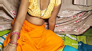 hot indian girl in jeans pants porn