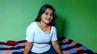 casting-porn-a-fat-fan-in-live-with-surprise-wear-a-rain-coat-before-watching-because-pamela-sanchez-squirts-all-over-the-place-ana-spears