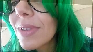 xxx-con-la-nerd-muy-zorras