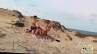 compartiendo a su esposa con un amigojapensne