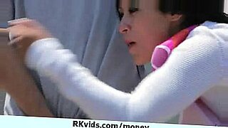 imagenes-de-vaginas-peludas-morenas-con-tangas