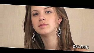 hailey-young-fucks-wet-lesbians-brunette-anita-pearl-with-strapon