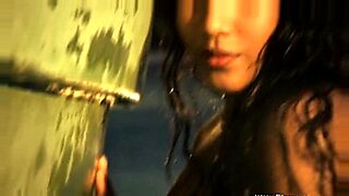 colegialas-tetonas-en-espanol