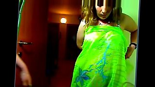3 tattooed babes sexually spoil a lucky man in the shower