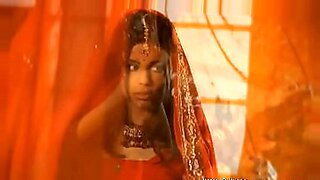the-return-of-simony-diamond-a-milf-addicted-to-anal