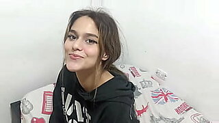 cojiendome-una-mega-culona-por-el-culo-y-sacandole-caca