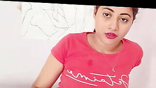 stripteas-in-the-street-video