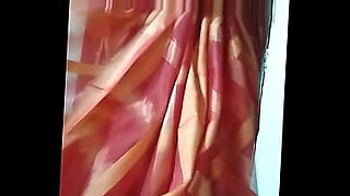 bhabhi sex saree utha kar