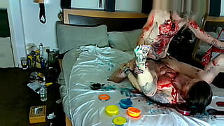 2 hot xxx woman sex one hot xxx boy threesome