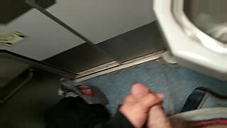 espiando a papa en la ducha