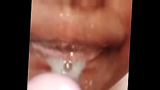 blonde-hottie-xhamster