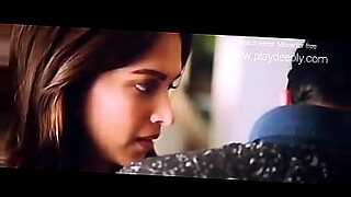 sexy-in-urdu