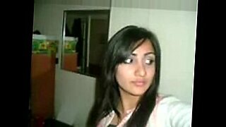 chicas-argentina-en-camara-web-desnuda