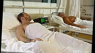 xxx in korea hindi