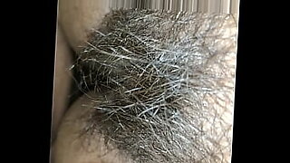 rubia-flaca-de-cono-peludo-follando