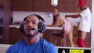 spain guy lick femal agent