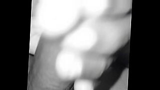 chubby-teen-streptease-atrevida-creampie