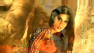 ३५ eyar hot girl fiast time sex com