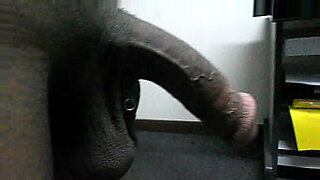 masaje-de-espalda-y-cuello-erotico