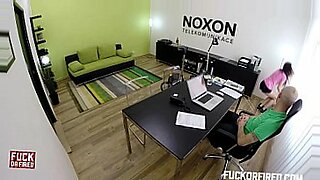 model type teeny girl ride and fuck
