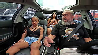 man sex doggy 3gp
