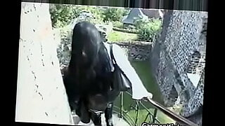 asian-milf-comendo-and-fucks-ateen-in-the-bus