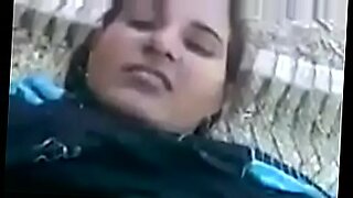 hot-slut-dressed-mom-milf-aunt-gifs