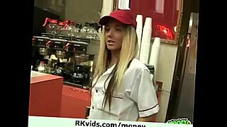 travestys-follando-con-verga-venosas-y-erectas